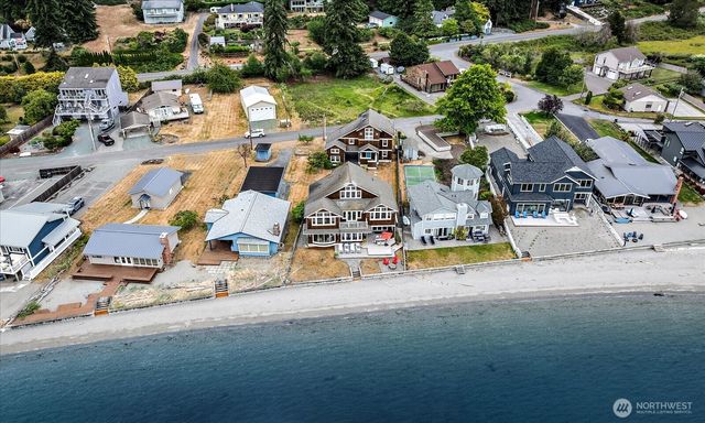 5936 Cedar Street, Freeland, WA 98249