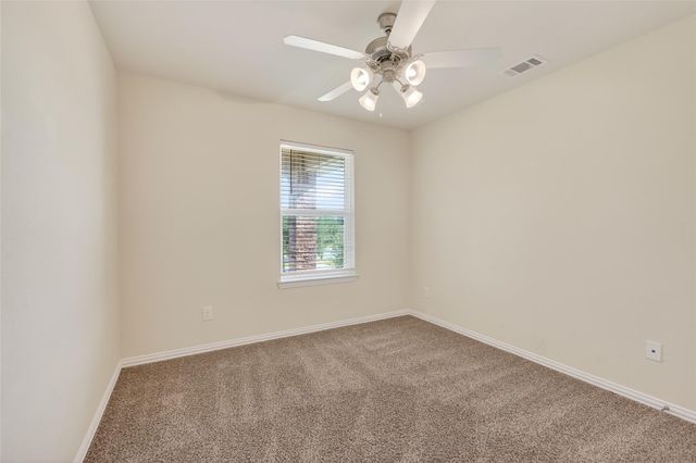 2237 Ivy Wall Drive, Conroe, TX 77301