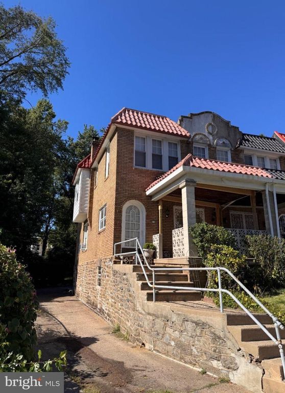 131 W SEDGWICK ST, PHILADELPHIA, PA 19119 — exterior