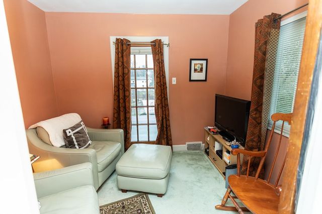 111 Bierer Lane, Uniontown, PA 15401