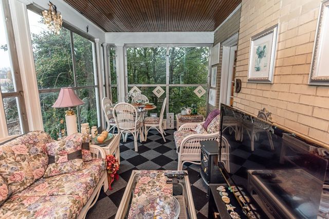 111 Bierer Lane, Uniontown, PA 15401