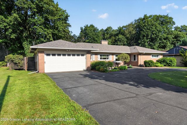 4677 Chippewa Drive, Okemos, MI 48864