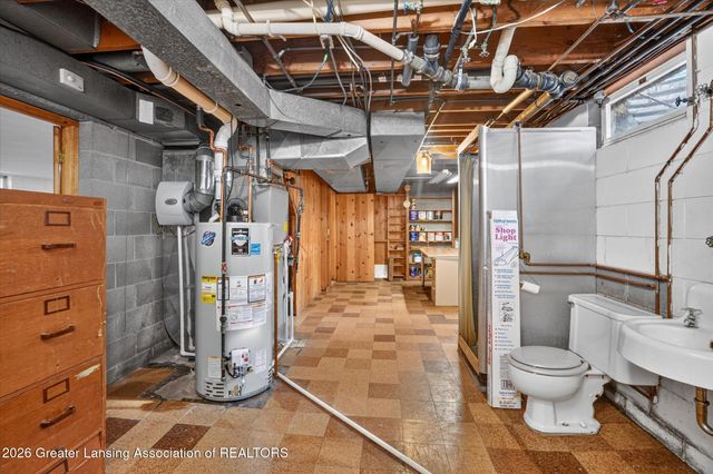 4677 Chippewa Drive, Okemos, MI 48864