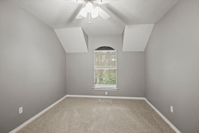 2902 Maple Bend Drive, Houston, TX 77345