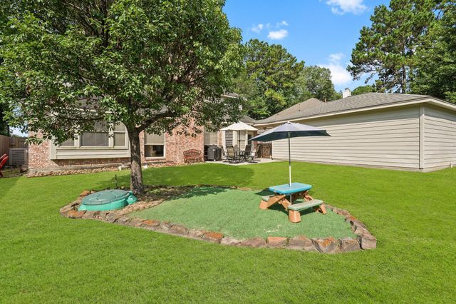 2902 Maple Bend Drive, Houston, TX 77345