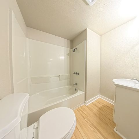 408 Swayze Street, Marshalltown, IA 50158