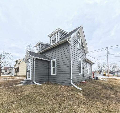 408 Swayze Street, Marshalltown, IA 50158