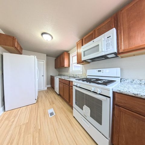 408 Swayze Street, Marshalltown, IA 50158