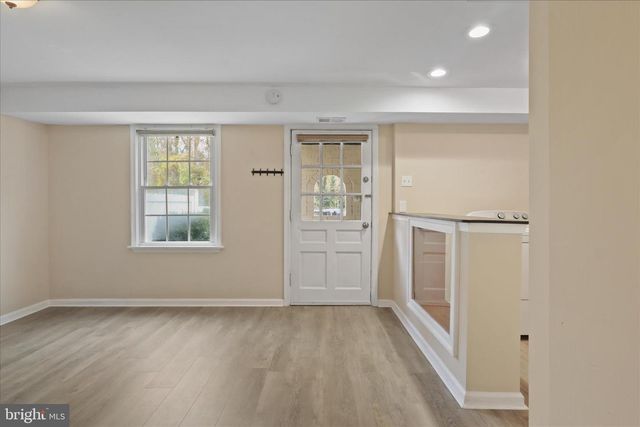 8180 FERNLAKE CT, Alexandria, VA 22309