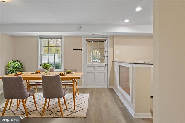 8180 FERNLAKE CT, Alexandria, VA 22309