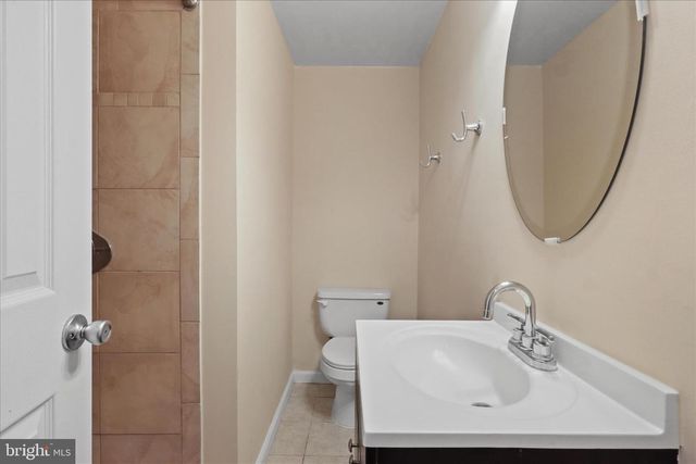 8180 FERNLAKE CT, Alexandria, VA 22309