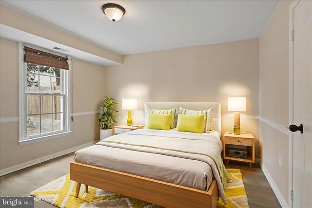 8180 FERNLAKE CT, Alexandria, VA 22309