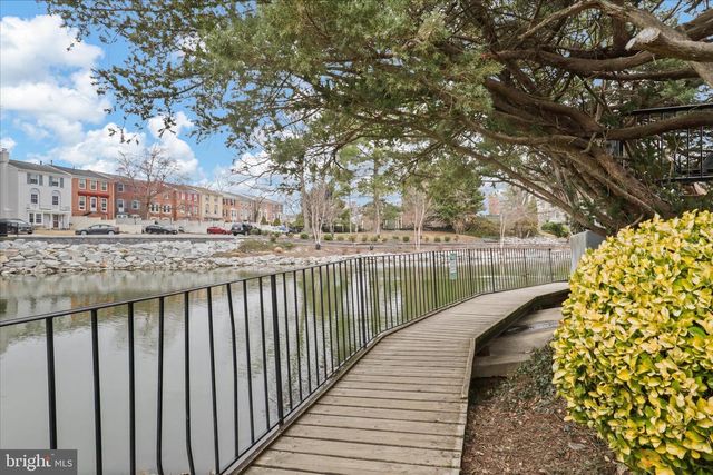 8180 FERNLAKE CT, Alexandria, VA 22309