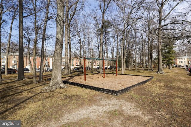 8180 FERNLAKE CT, Alexandria, VA 22309