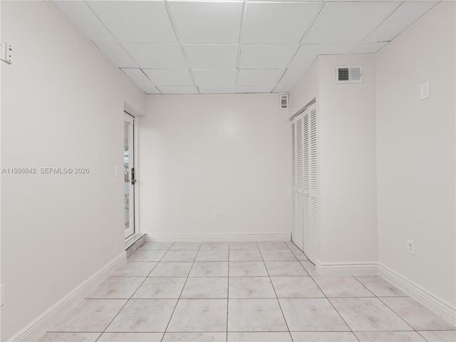 6665 NW 39th St, Virginia Gardens, FL 33166