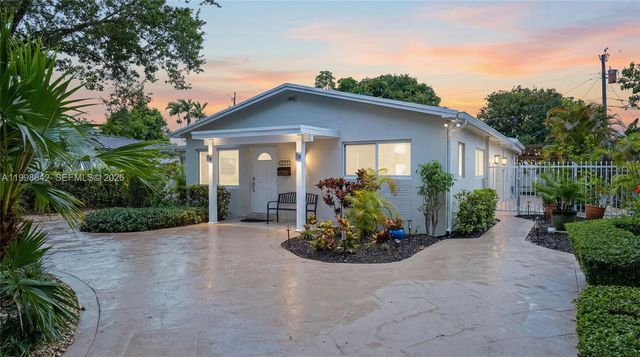 6665 NW 39th St, Virginia Gardens, FL 33166