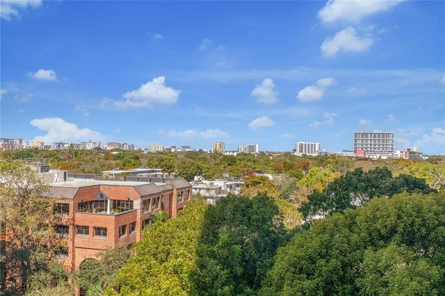 2831 S Bayshore Dr 808, Miami, FL 33133