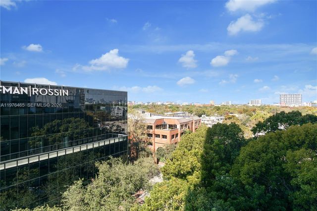 2831 S Bayshore Dr 808, Miami, FL 33133