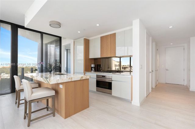 2831 S Bayshore Dr 808, Miami, FL 33133