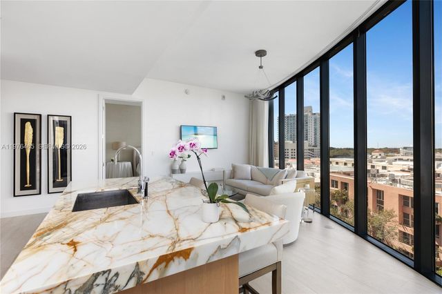 2831 S Bayshore Dr 808, Miami, FL 33133