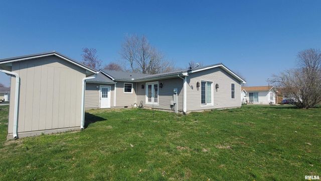 904 S Sunset Terrace Drive, Pinckneyville, IL 62274