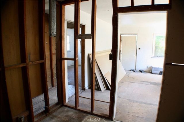 5739 Hazeltine, Van Nuys, CA 91401