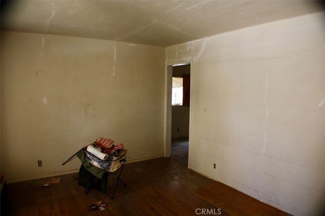 5739 Hazeltine, Van Nuys, CA 91401