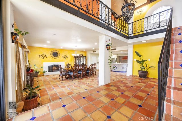 552 Pepper, Bakersfield, CA 93307