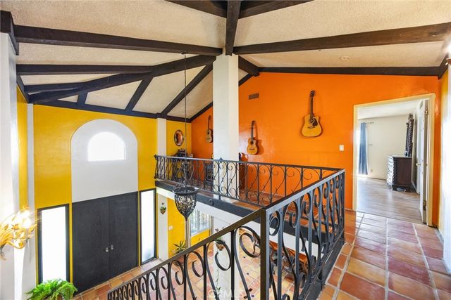 552 Pepper, Bakersfield, CA 93307