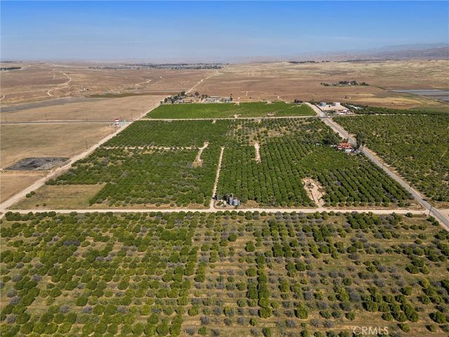 552 Pepper, Bakersfield, CA 93307