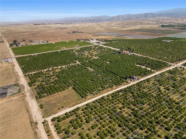 552 Pepper, Bakersfield, CA 93307