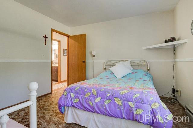 W6285 Co G-08 Road, Wallace, MI 49893