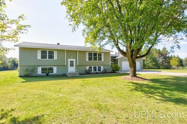 W6285 Co G-08 Road, Wallace, MI 49893