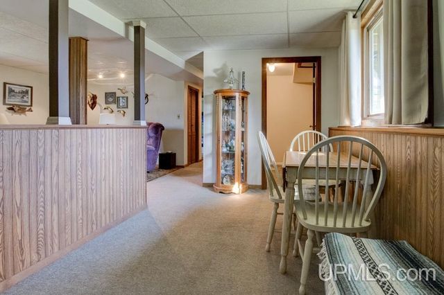 W6285 Co G-08 Road, Wallace, MI 49893