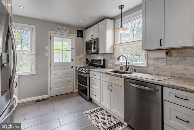 649 WASHINGTON AVE, Havertown, PA 19083