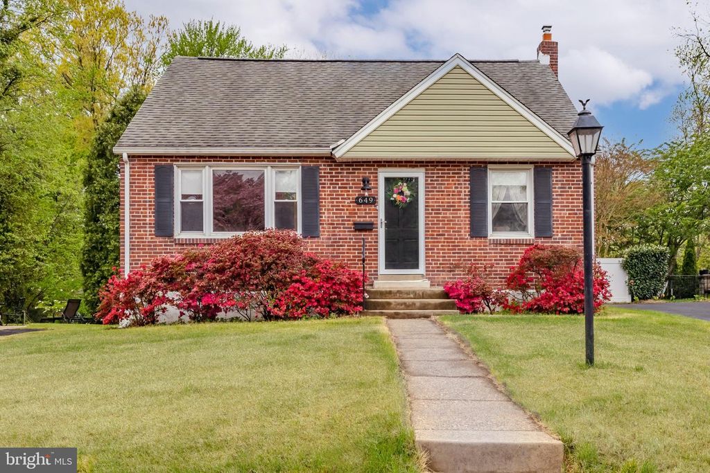 649 WASHINGTON AVE, Havertown, PA 19083