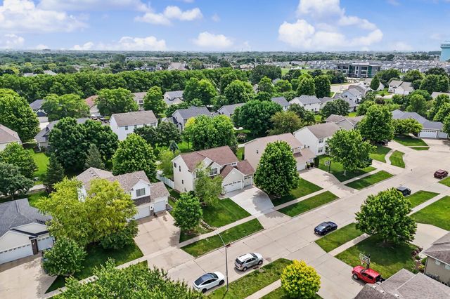 1115 SE Bluegrass Circle, Waukee, IA 50263