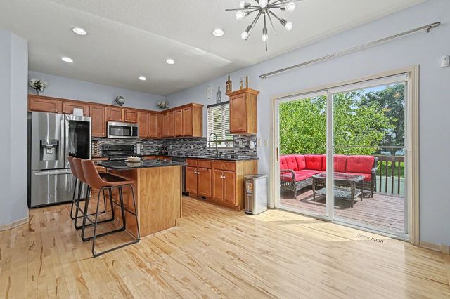 1115 SE Bluegrass Circle, Waukee, IA 50263