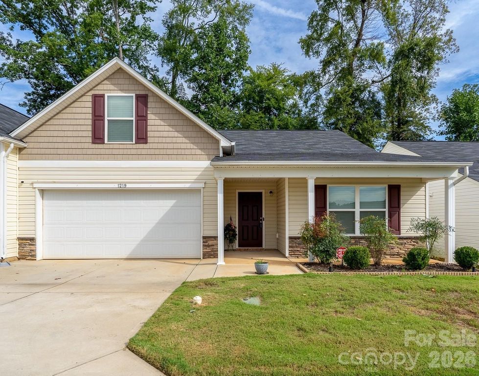 1219 Amberlight Circle, Salisbury, NC 28144