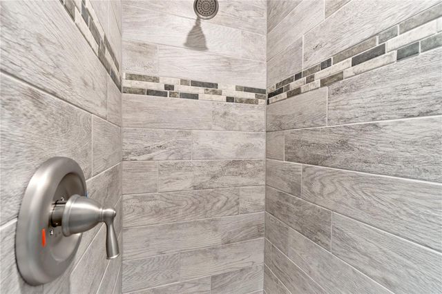 11888 CROCUS AVENUE, Port Charlotte, FL 33981