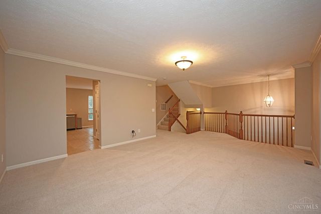 7207 Ivy Way, Newtown, OH 45244