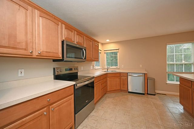 7207 Ivy Way, Newtown, OH 45244