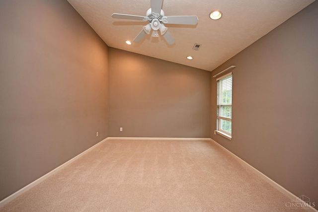 7207 Ivy Way, Newtown, OH 45244