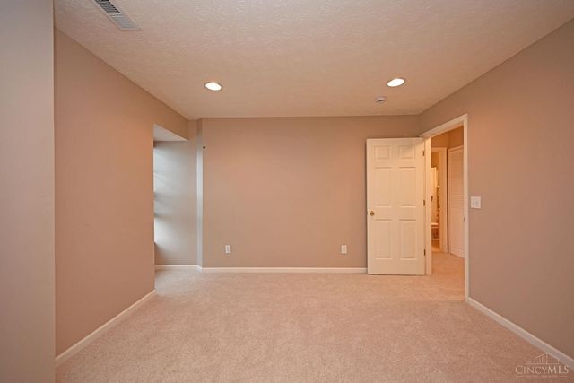 7207 Ivy Way, Newtown, OH 45244