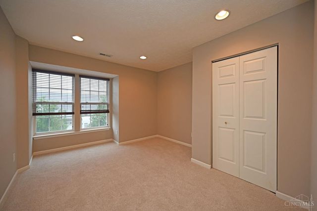7207 Ivy Way, Newtown, OH 45244
