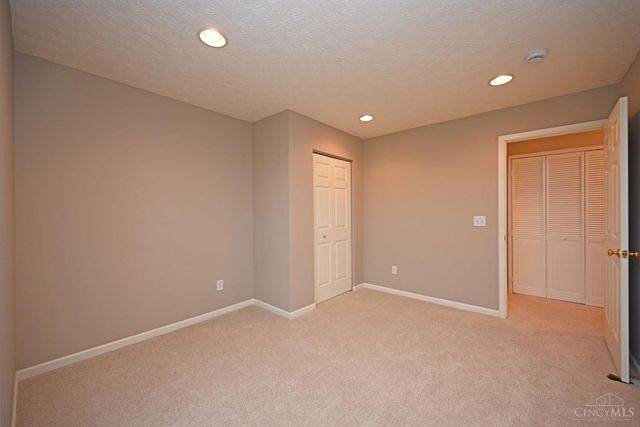 7207 Ivy Way, Newtown, OH 45244