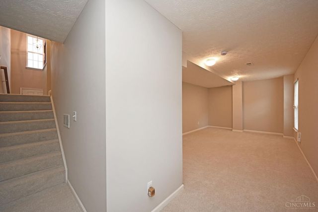 7207 Ivy Way, Newtown, OH 45244