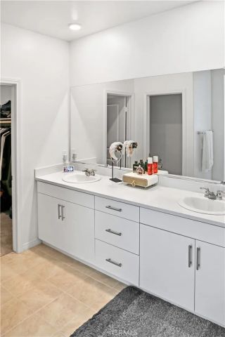 16670 Crocus 1, Fontana, CA 92336