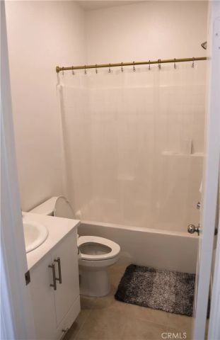 16670 Crocus 1, Fontana, CA 92336