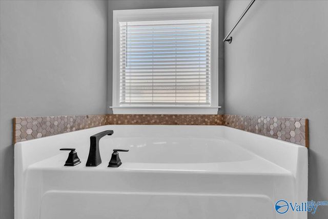 122 Park Trail Drive, Limestone, AL 35756